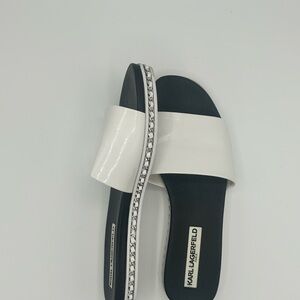 🌟 Patent Leather Karl Lagerfeld Paris Slides white
